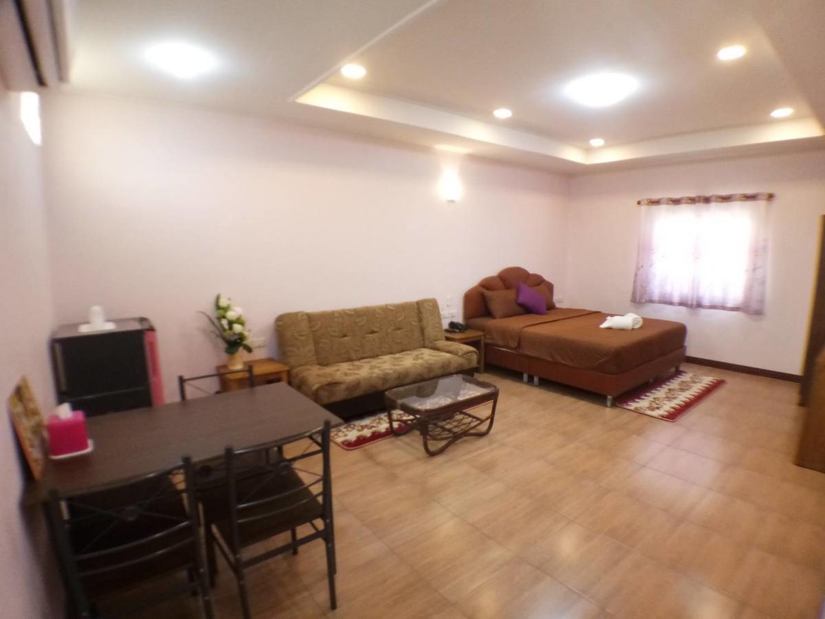 Hi Tech Resort Kabin Buri Bagian luar foto