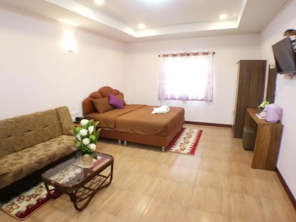 Hi Tech Resort Kabin Buri Bagian luar foto